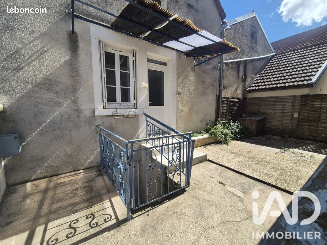 Maison 3 pièces 61 m² · à Asnières-en-Montagne · 61 m² · 79 000 €