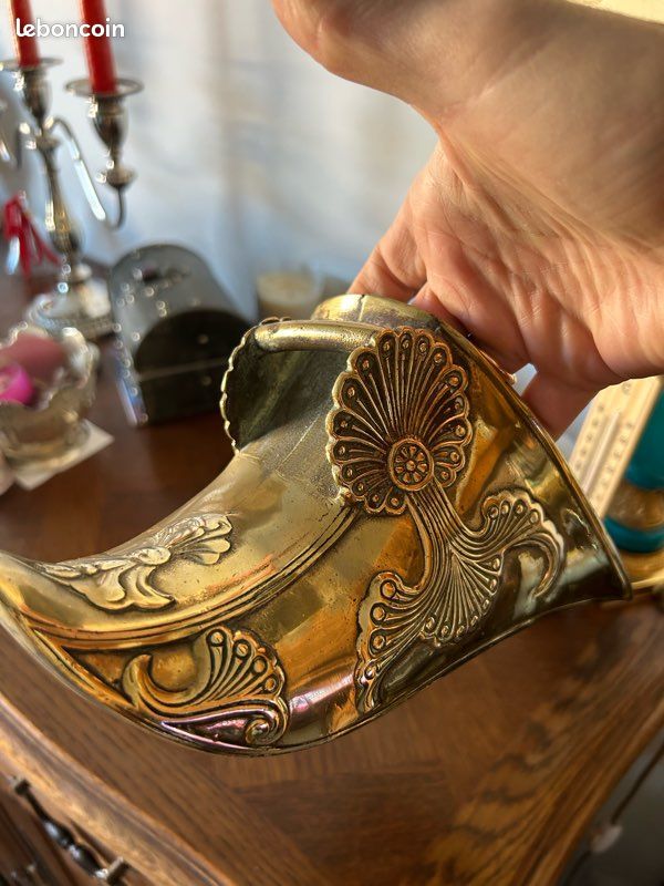 Paire D'Étriers Anciens De Selle Cheval – Laiton Conquistador Espagnol – Déco Murale
