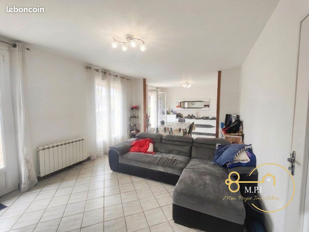 Maison 5 pièces 93 m² · à Cerisé · 93 m² · 162 006 €