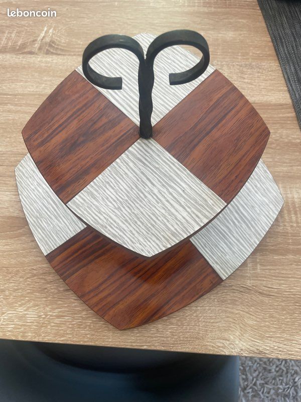 Présentoir de table à deux étages / Porte-mignardises vintage (image 1)