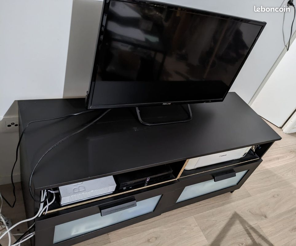 Vente meuble tv Brimnes noir Ikea (image 4)