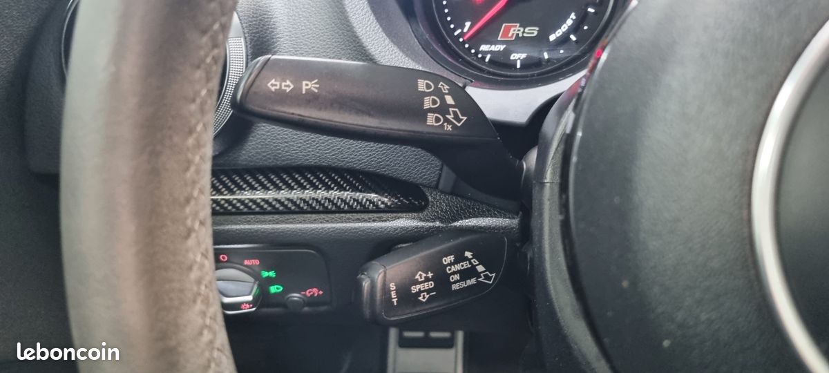 Audi RS3 SPORTBACK 2.5 TFSI quattro S-tronic (image 22)