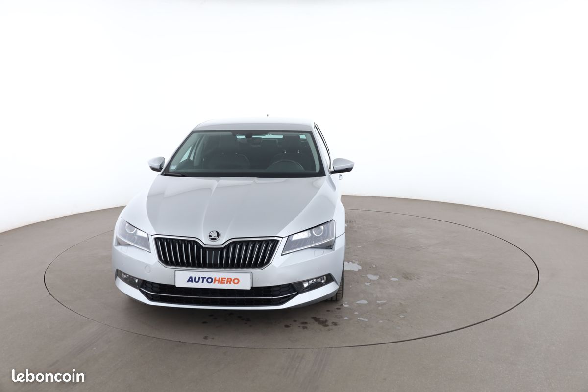 Skoda Superb 2.0 TDI Style DSG 150 ch (image 14)