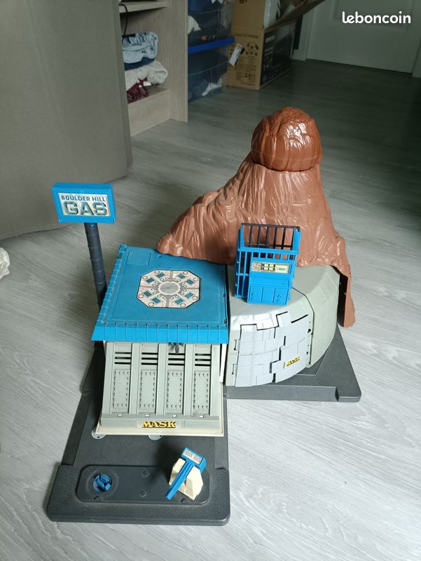 1985 Boulder Hill JAIL - Part MASK - Kenner - M.A.S.K
