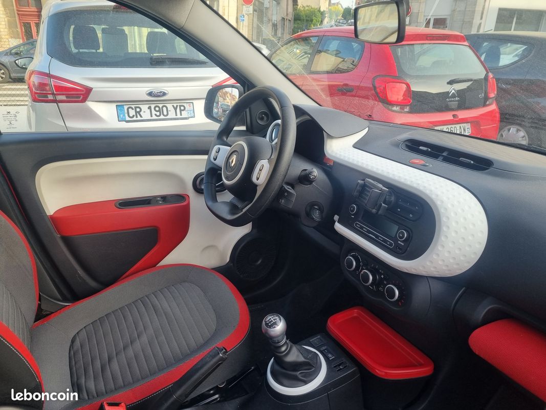 TWINGO III 90 CV essence limited 58000km (image 3)