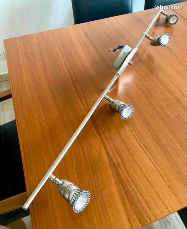 Plafonnier led 4 spots orientable (image 2)