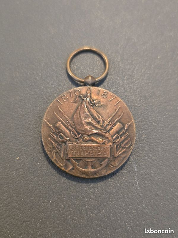 Médaille Commémorative Guerre 1870-1871 - État superbe (image 2)