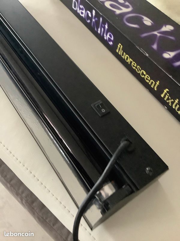 Réglette LUMIÈRE NOIRE 46 cm (image 3)