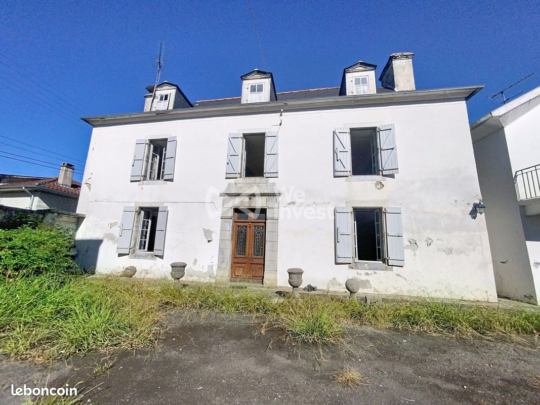 Maison 7 pièces 257 m² · à Bénéjacq · 257 m² · 269 500 €