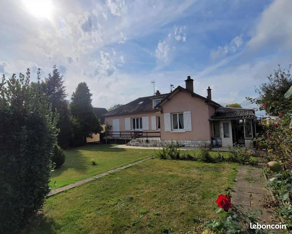 Maison 9 pièces 133 m² · à Gournay-en-Bray · 133 m² · 184 500 €