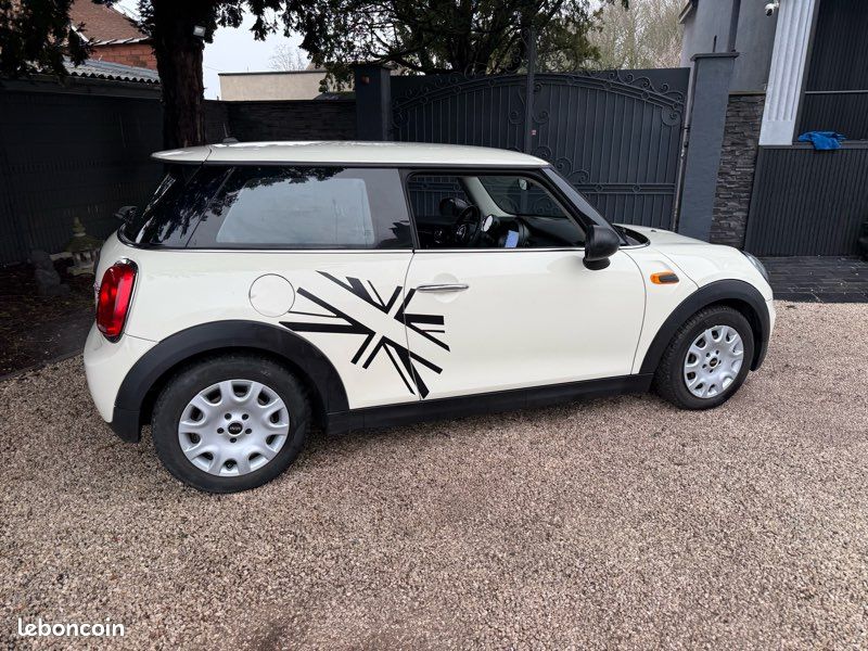 MINI COOPER Essence 75cv PHASE 2 F56 CARPLAY/multimedia (image 5)