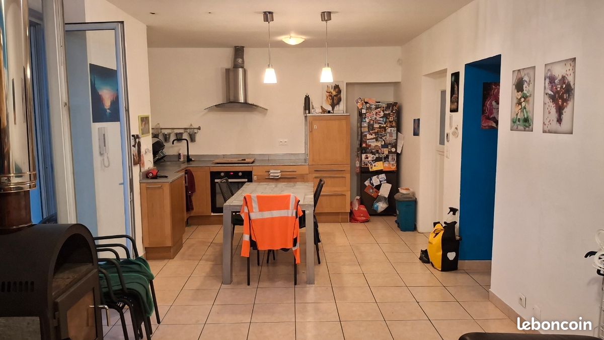 Appartement 2 pièces 45 m² · à Oullins-Pierre-Bénite · 45 m² · 180 000 €