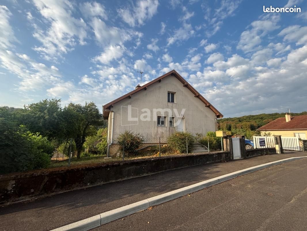 Maison 3 pièces 96 m² · à Marchaux-Chaudefontaine · 96 m² · 950 €