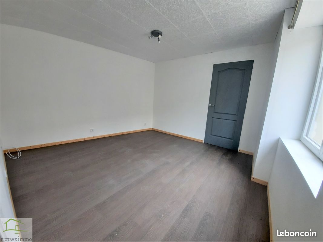Duplex 2 pièces 55 m² - Lusignan 86600 (image principale 4)