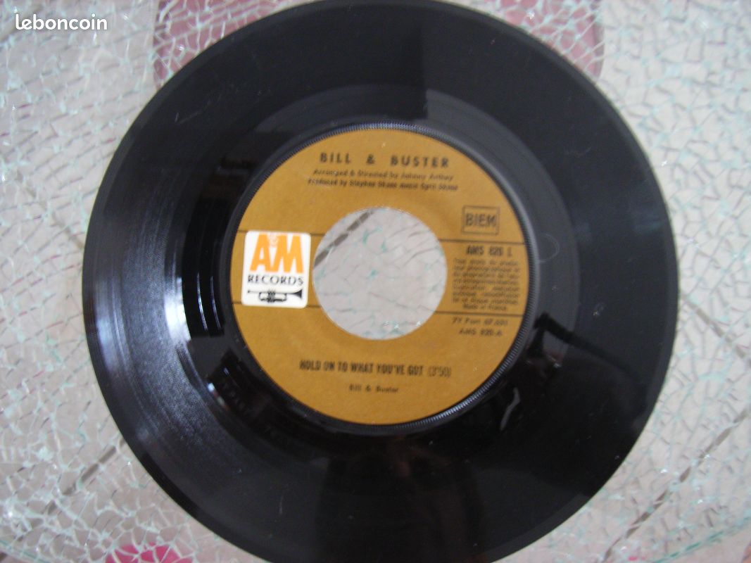 Disque 45T BILL& BUSTER Réf AMS 820 L (image 1)