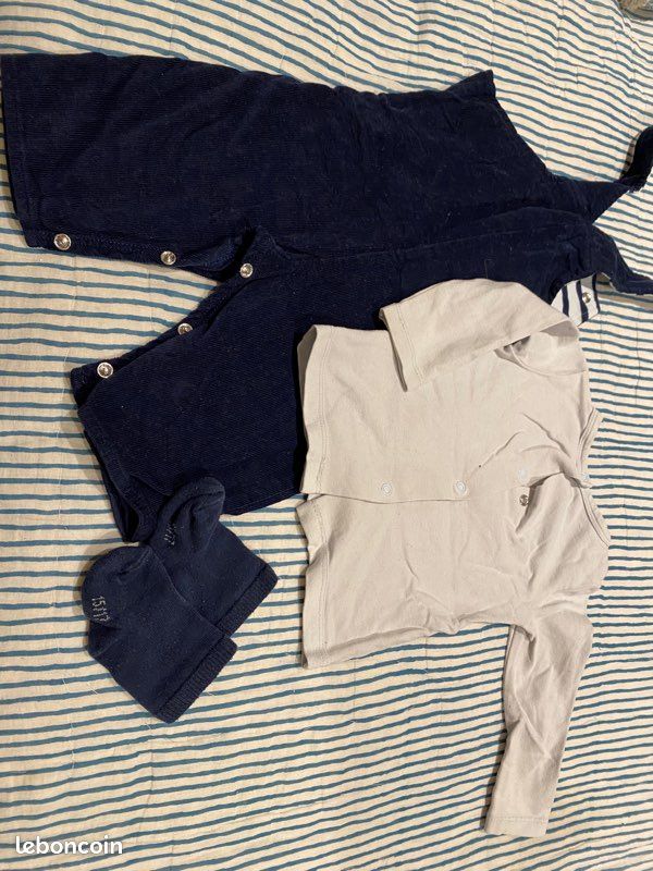 Ensemble 3 mois p’tit bisou salopette velours tbe et t-shirt (image 2)