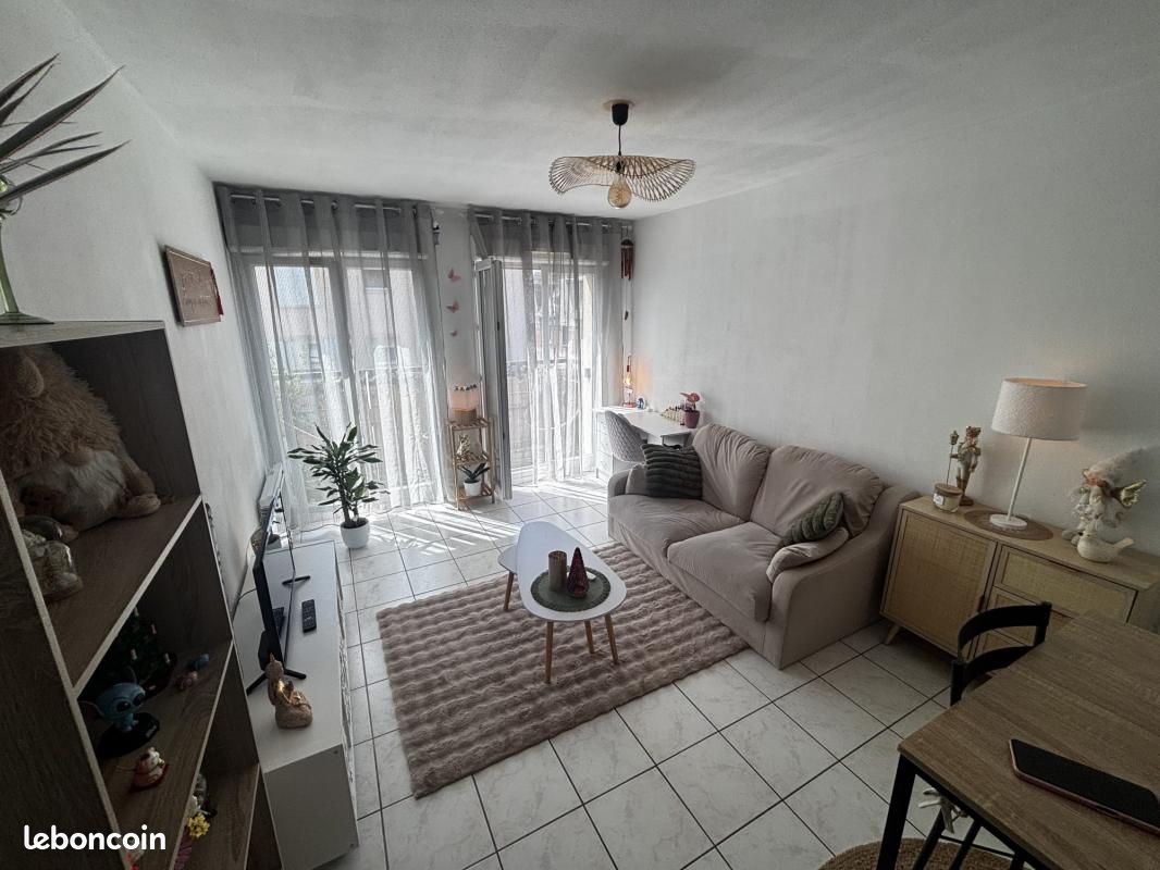 Appartement 2 pièces 38 m² · à Saint-Quentin · 38 m² · 59 500 €