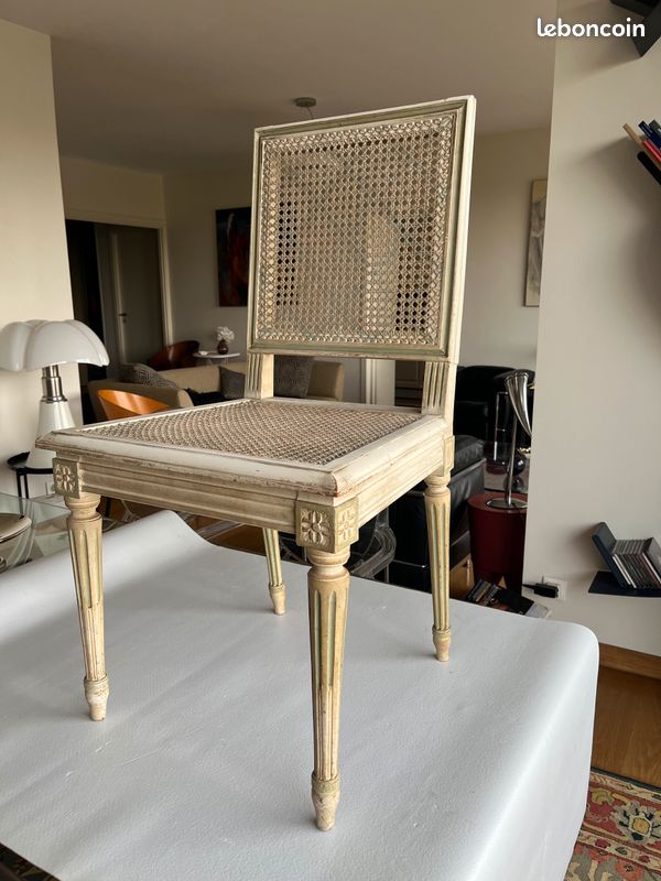 Chaises (image 1)