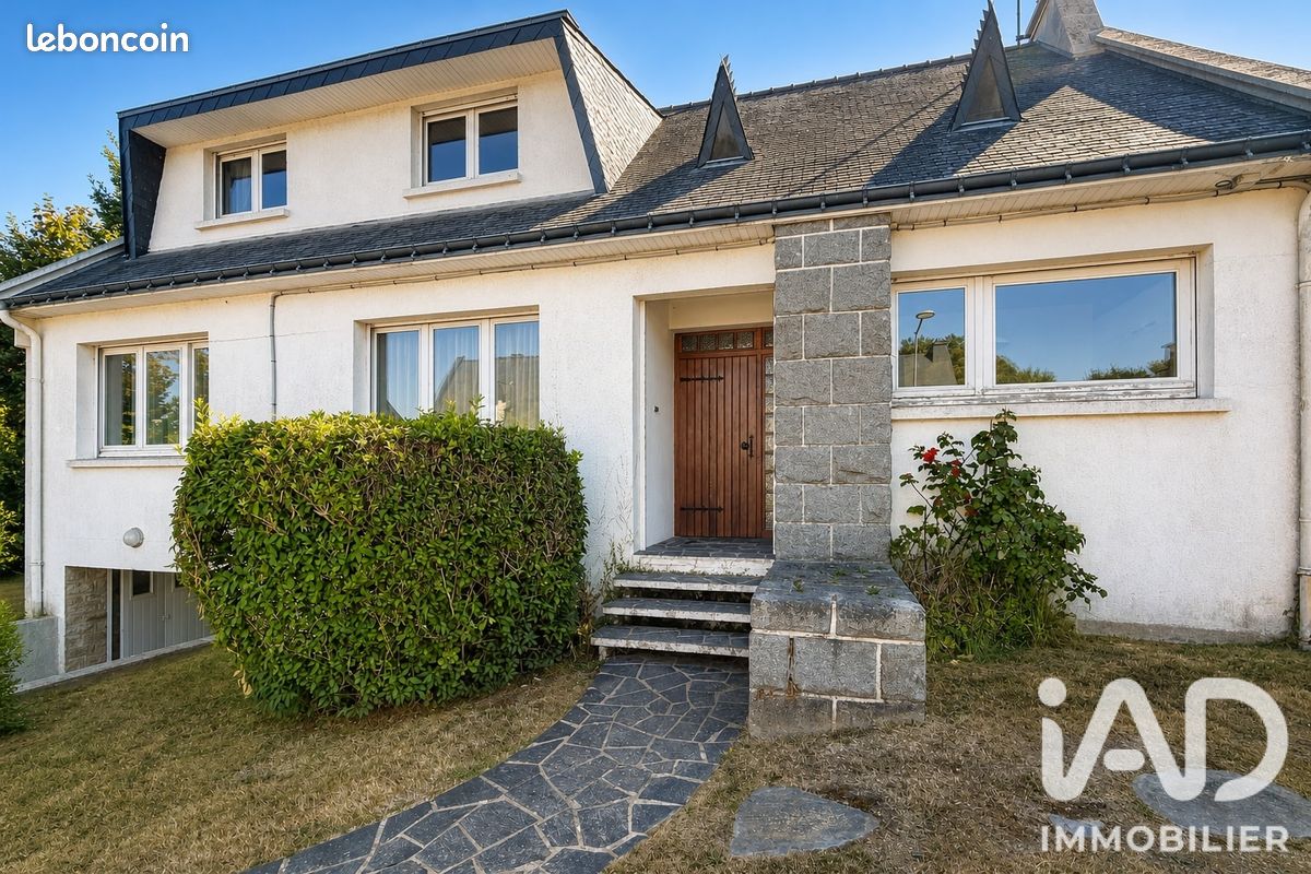 Maison 6 pièces 121 m² · à La Motte · 121 m² · 167 800 €