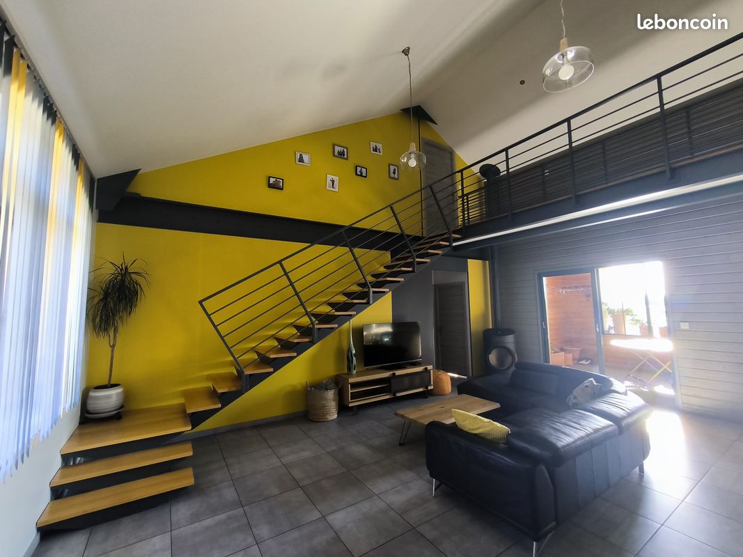 Superbe loft lumieux