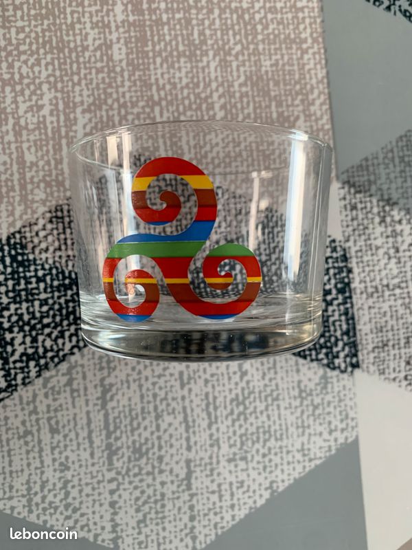 Verre pays basque (image 1)