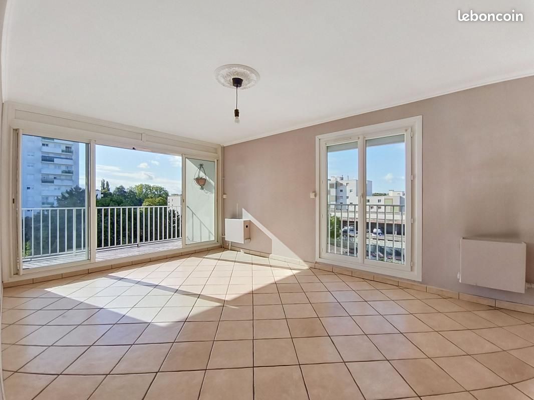Appartement 4 pièces 84 m² · à Le Grand-Quevilly · 84 m² · 920 €/mois