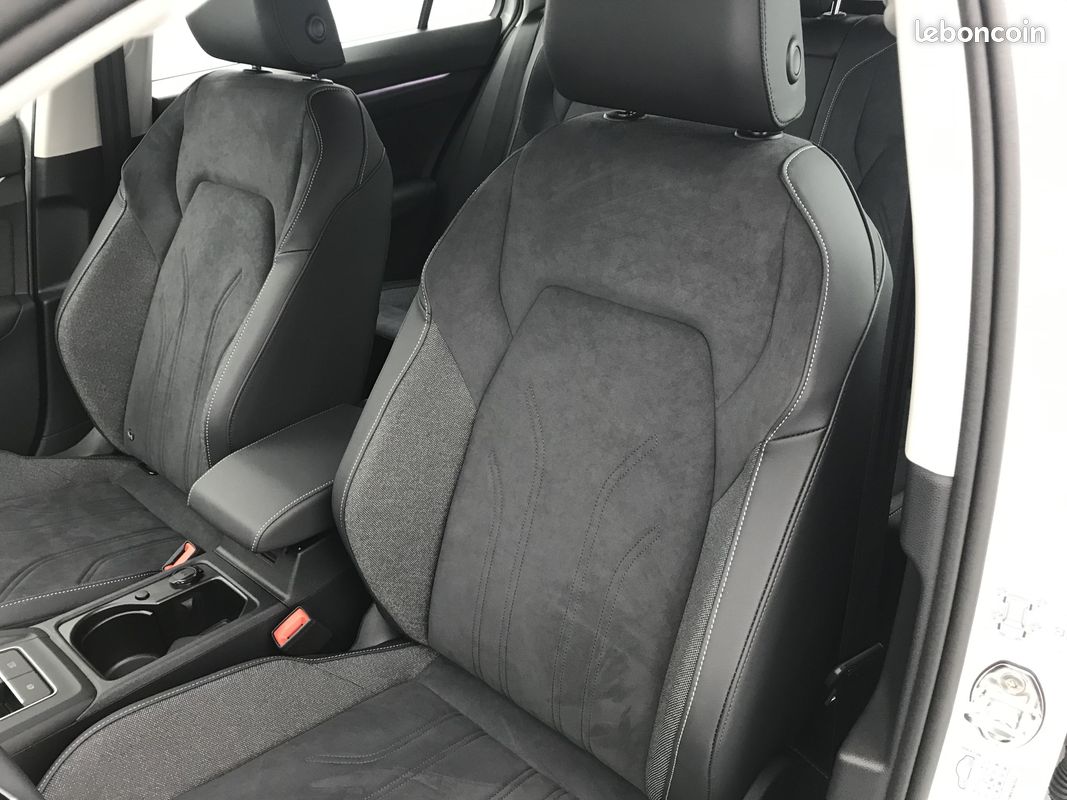 VOLKSWAGEN Golf SW 2.0 TDI 116 BVM6 Life Plus (image 18)