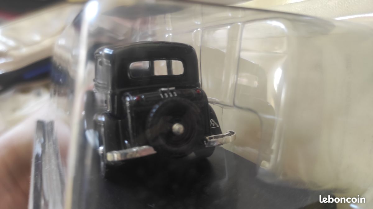 Modèle Réduit Citroën 8Cv Rosalie 1933 - Échelle 1/43 IXO/UH - Neuf, Collection Atlas