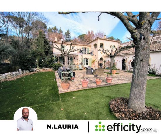 Maison 6 pièces 160 m²