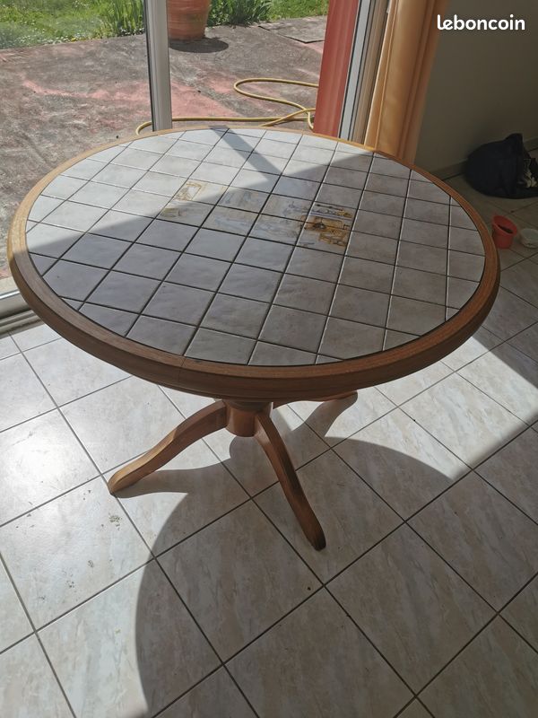 Table de cuisine (image 1)