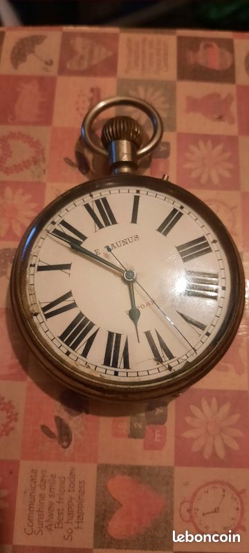 Ancienne montre gousset le taunus 6,2 cms Collection