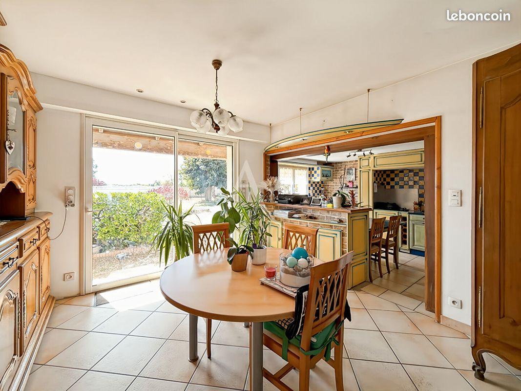 Maison 8 pièces 178 m² · à Saint-Jean-de-Monts · 178 m² · 437 900 €