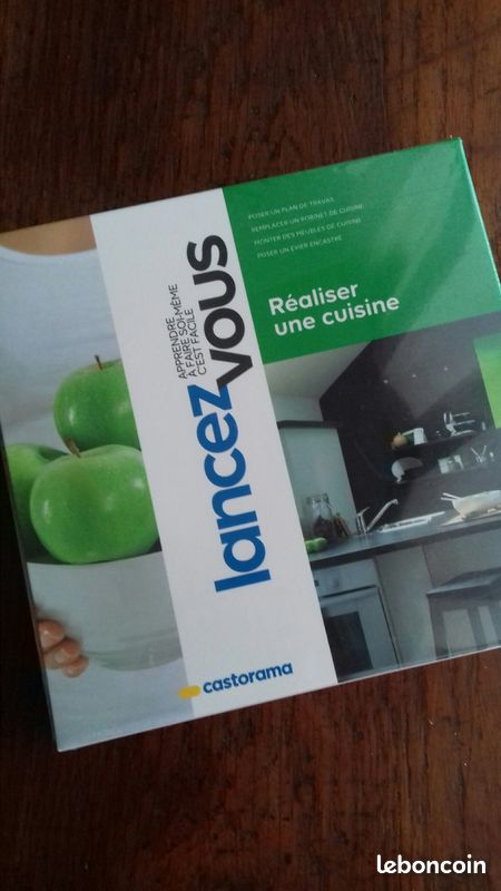Coffret DVD Castorama "Lancez-vous : réaliser une cuisine" (image 1)