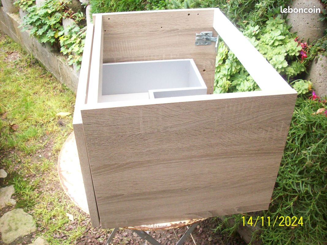 Meuble de salle de bain (image 3)