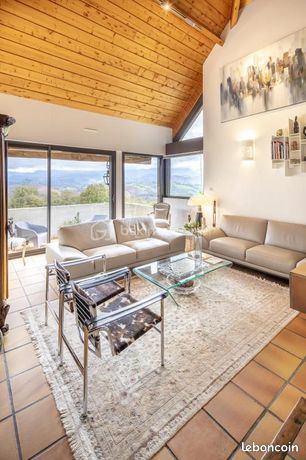 Maison 8 pièces 161 m²