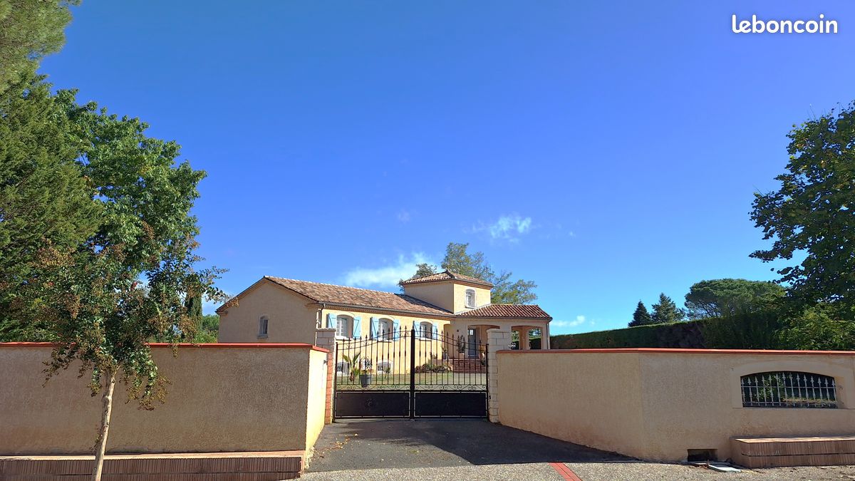 Maison 5 pièces 159 m² · à Lagrave · 159 m² · 420 000 €