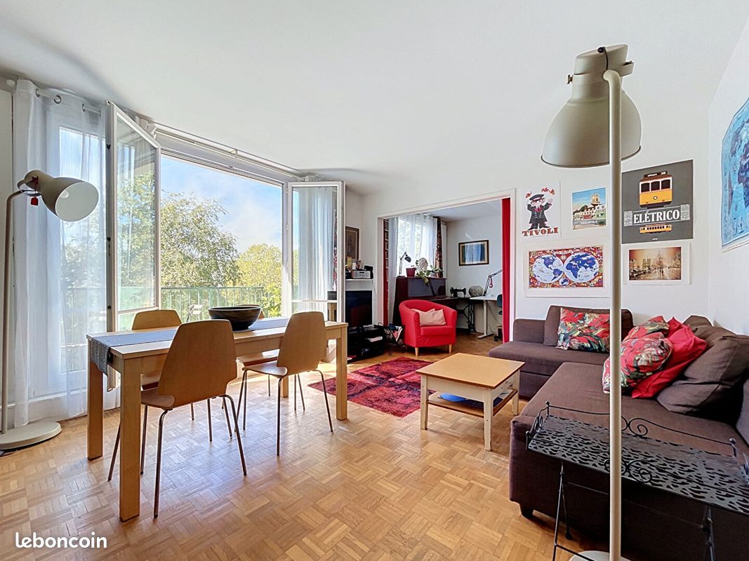 Appartement 4 pièces 73 m² · à Neauphle-le-Château · 73 m² · 210 000 €