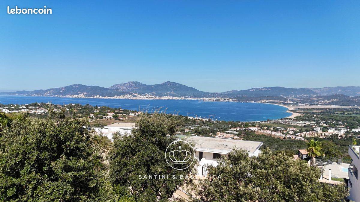 Terrain 1741 m² · à Grosseto-Prugna · 1 741 m² · 550 000 €