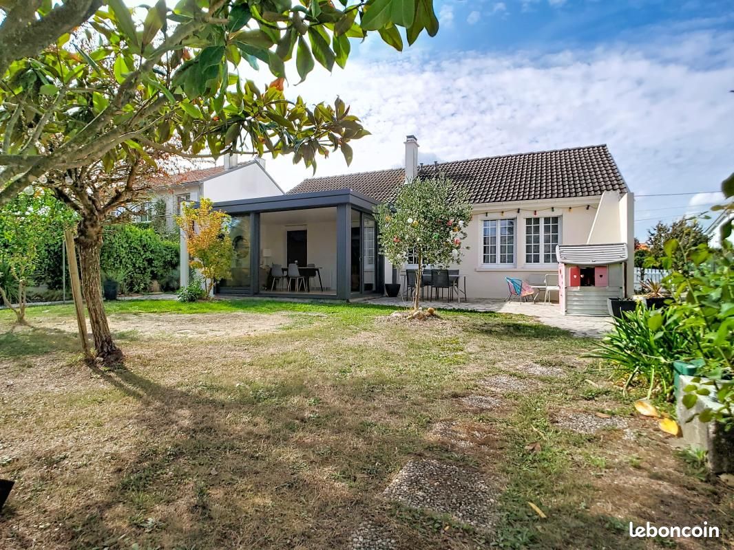 Maison 4 pièces 98 m² · à Basse-Goulaine · 98 m² · 367 500 €