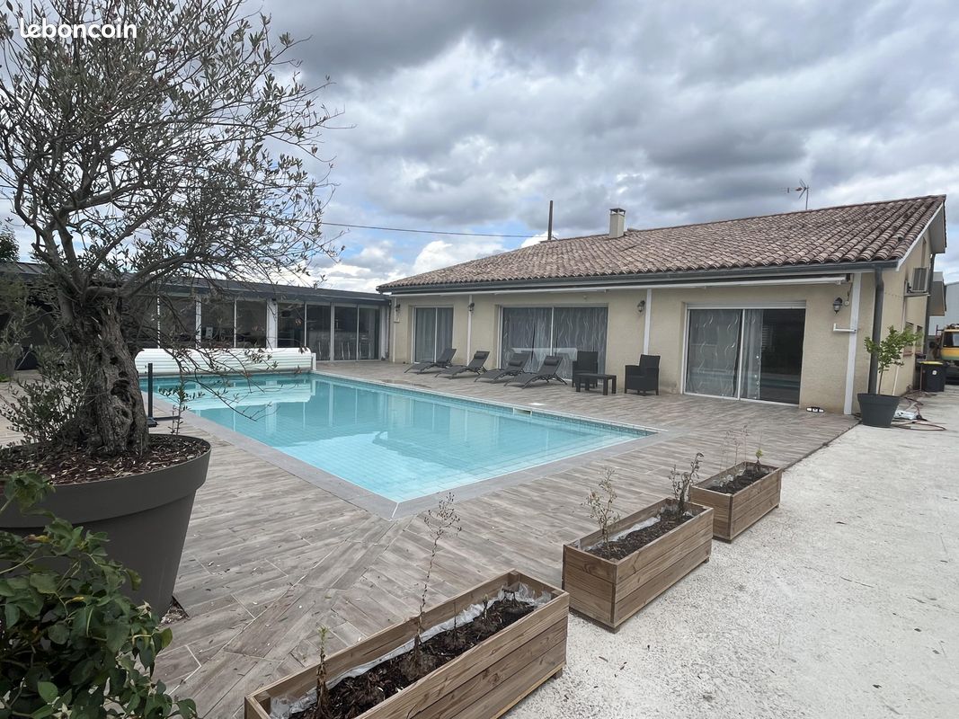 Maison 10 pièces 280 m² · à Marmande · 280 m² · 309 750 €