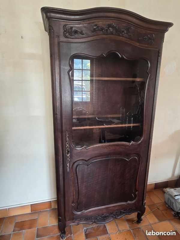 Donne armoire vitrine (image 1)