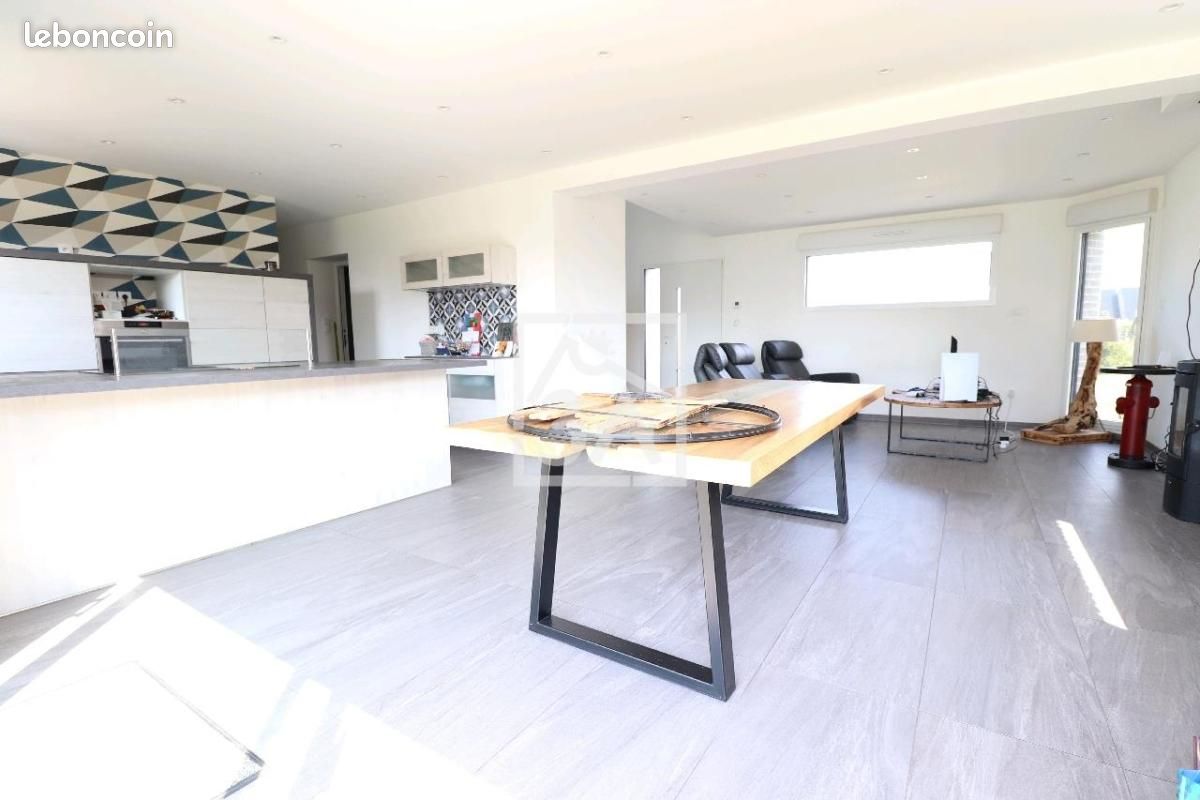Maison 7 pièces 139 m² · à Calais · 139 m² · 407 550 €
