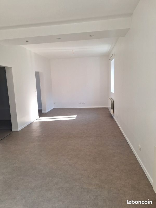 Appartement 5 pièces 82 m² · à Dieppe · 82 m² · 850 €/mois