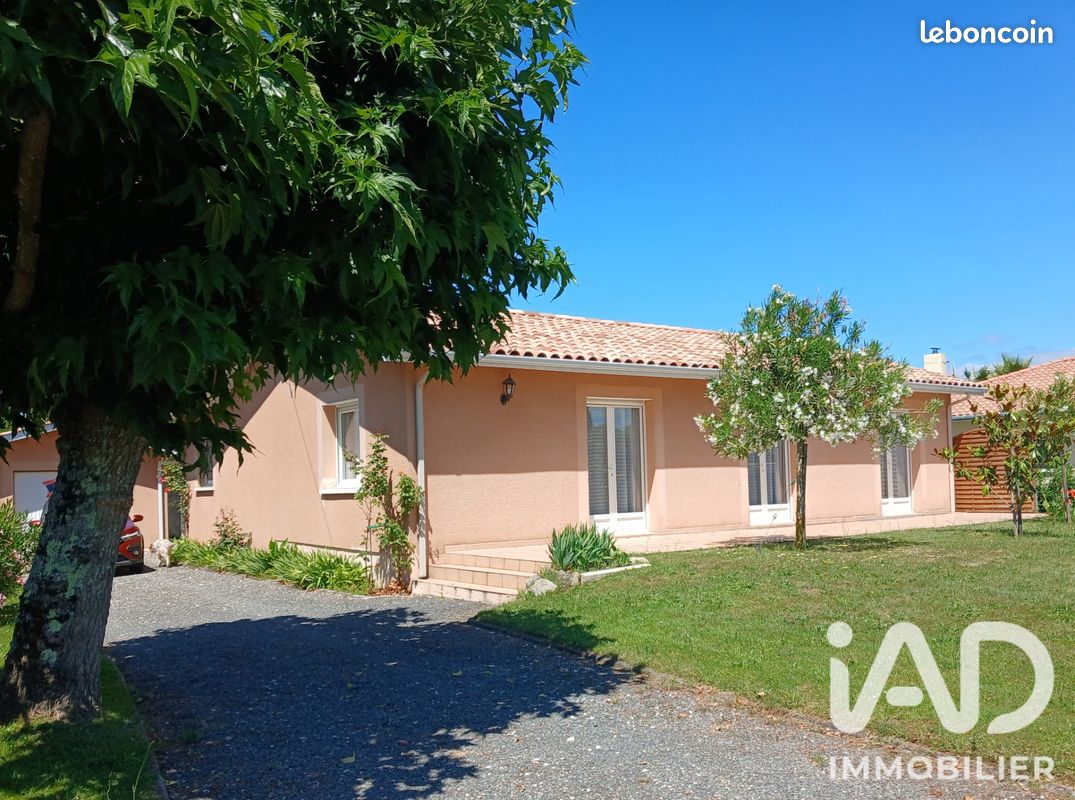 Maison 4 pièces 100 m² · à Gujan-Mestras · 100 m² · 449 500 €