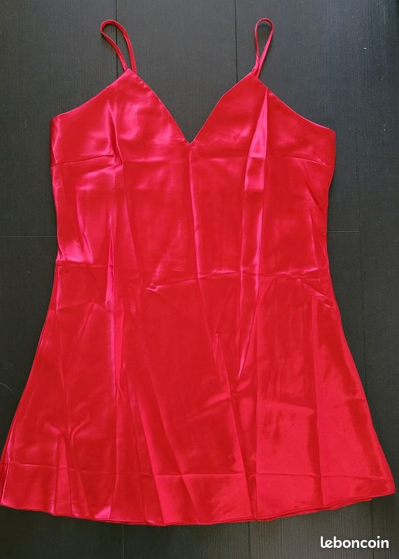 Débardeur Femme Rouge Victoria's Secret – Taille M – Neuf Avec étiquettes – Logo Angel – 100% Coton