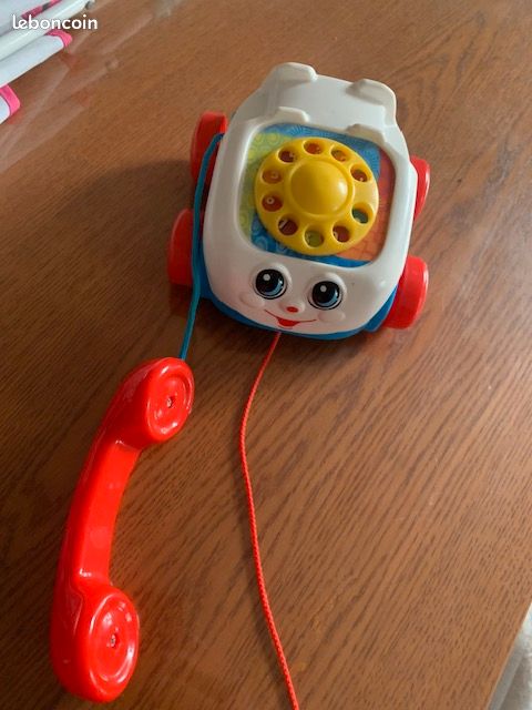 Téléphone jouet Bébé à traîner Fisher-Price Jeux Jouets