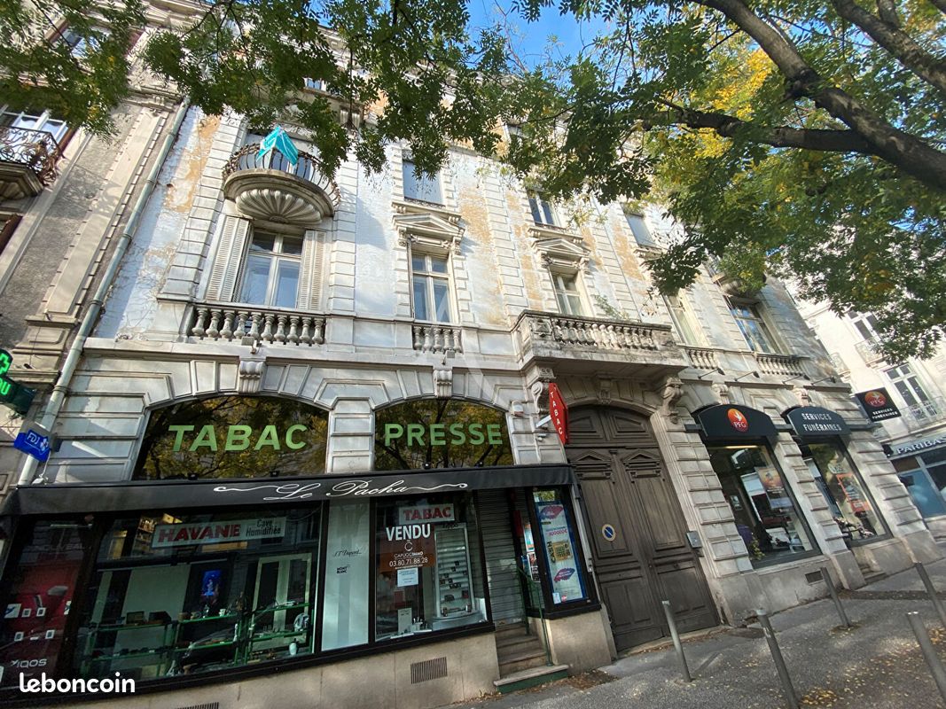 Appartement 5 pièces 172 m² · à Chalon-sur-Saône · 172 m² · 230 000 €