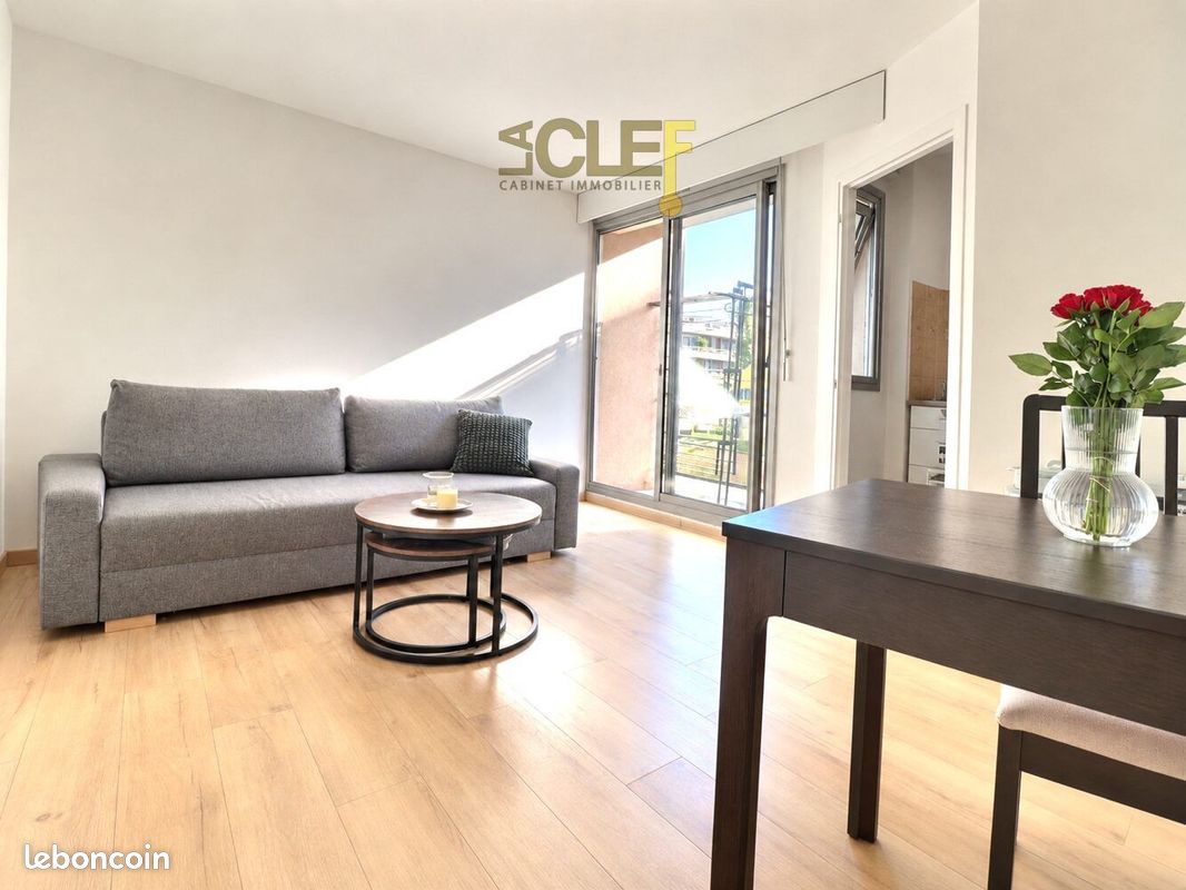 Appartement 1 pièce 25 m² · à Vanves · 25 m² · 199 000 €