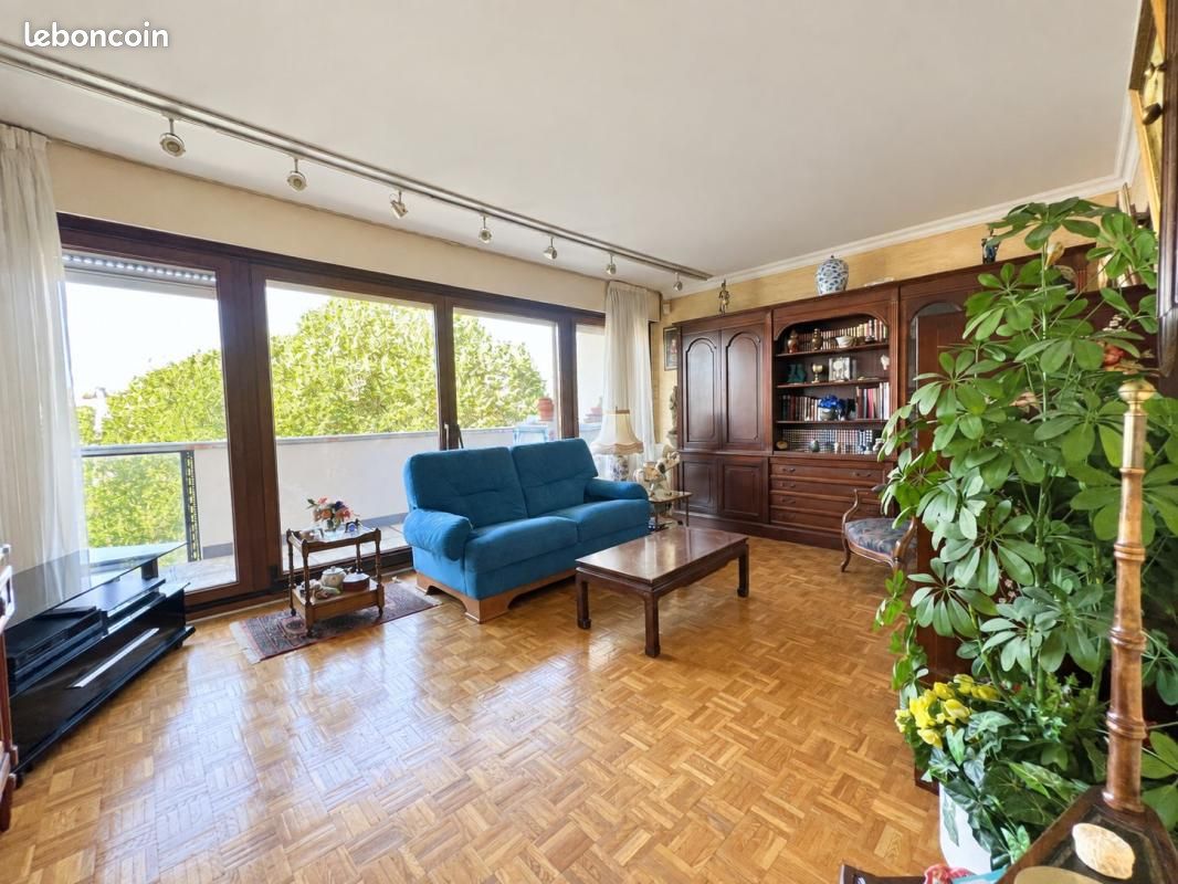 Appartement 4 pièces 81 m² · à Massy · 81 m² · 229 000 €