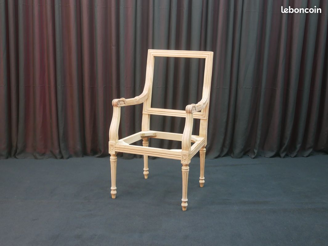 Fabricant Carcasses Fauteuils, Chaises Médaillon, Canapés et Lits Baroque en Hêtre Massif (image 9)